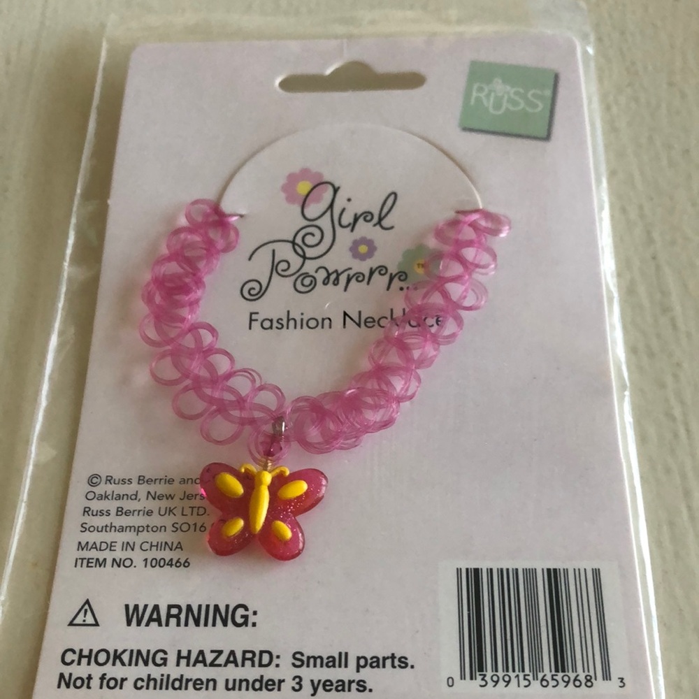 Little girl necklace.